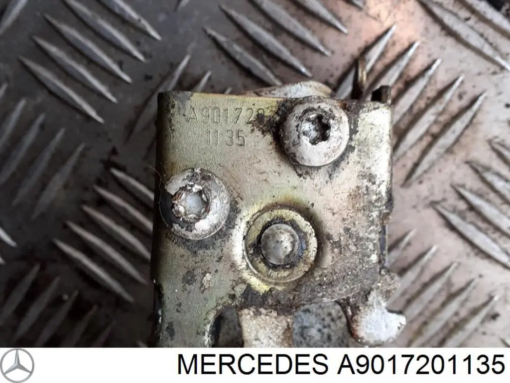Fecho da porta dianteira direita Mercedes A9017201135 preço, a partir de 32,16 USD