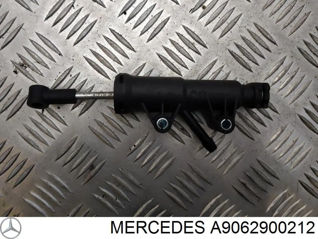 Cilindro mestre de embraiagem Mercedes A9062900212 preço, a partir de 45,97 USD