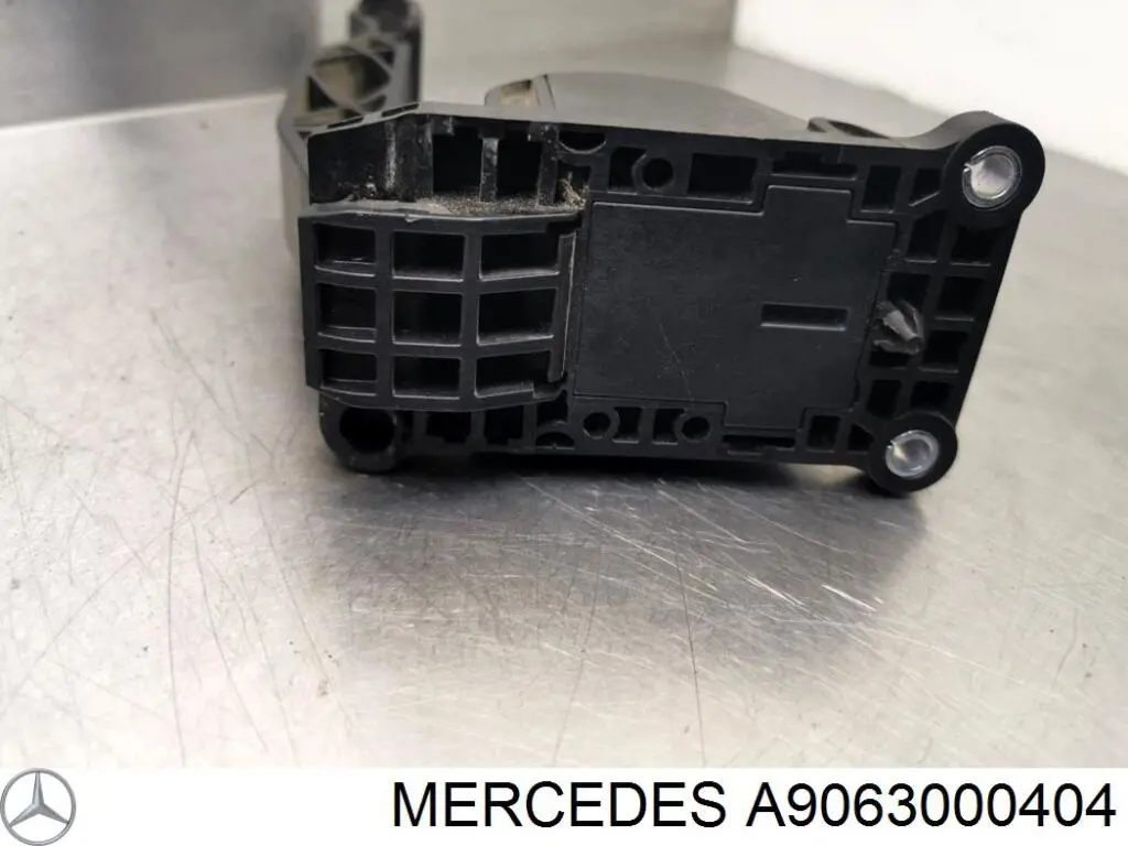 Pedal de gás (de acelerador) A9063000404 VAG
