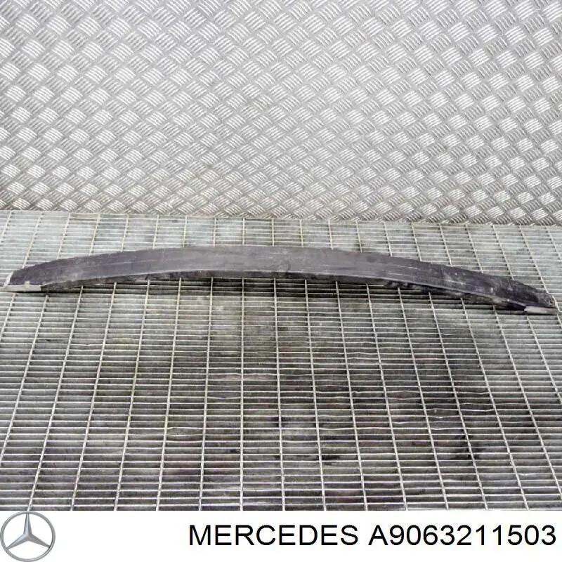 A9063211503 Mercedes Suspensão de lâminas dianteira