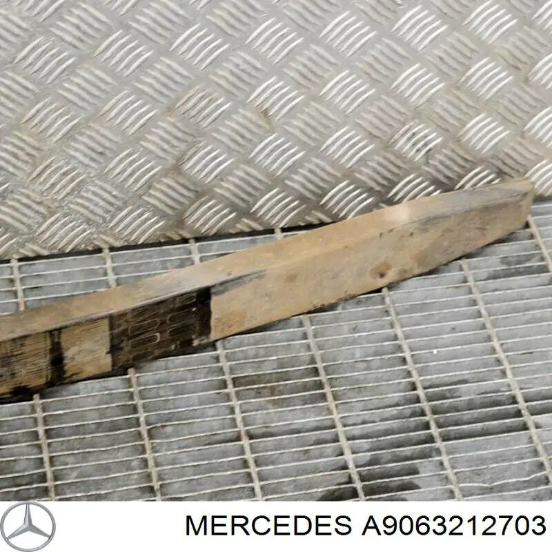 Suspensão de lâminas dianteira Mercedes A9063212703 preço, a partir de 246,87 USD
