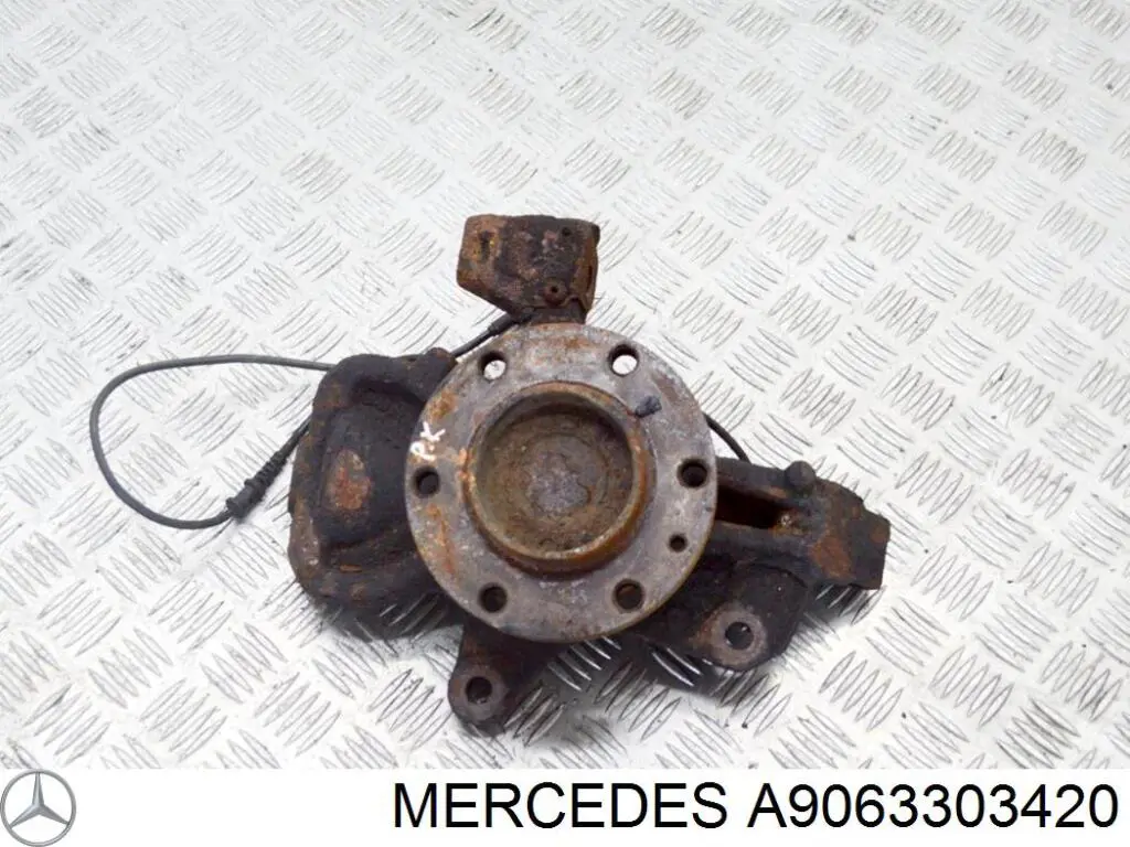 Pino moente (extremidade do eixo) dianteiro esquerdo Mercedes 906330342028 preço, a partir de 142,60 USD