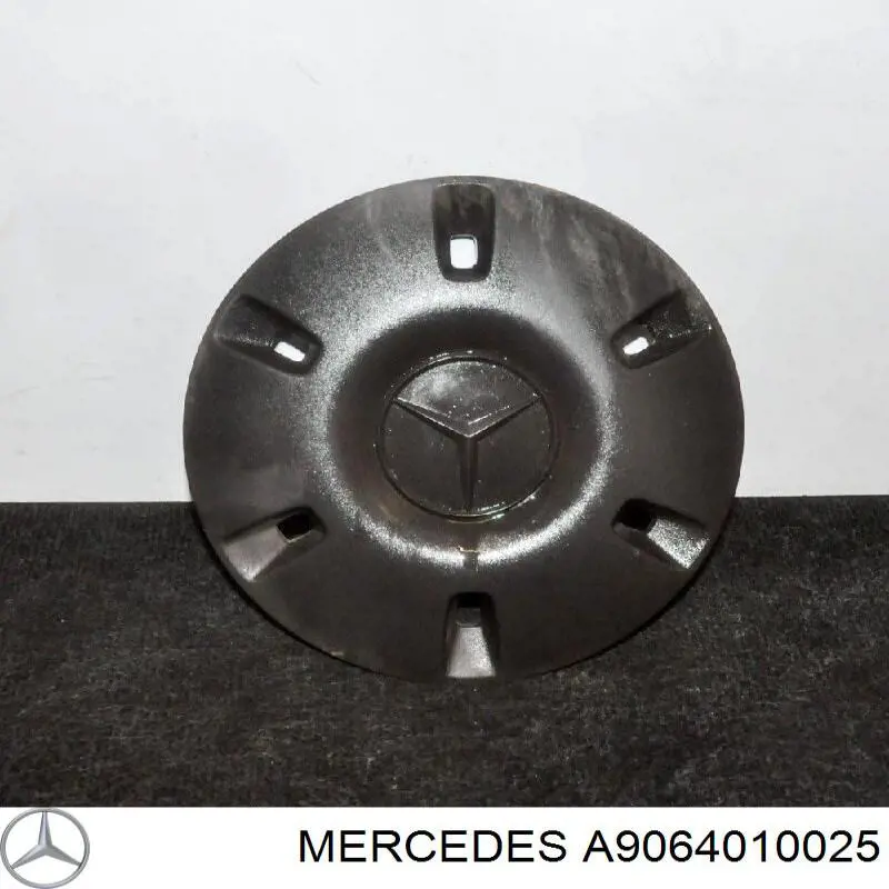 Compre A9064010025 VAG Coberta de disco de roda