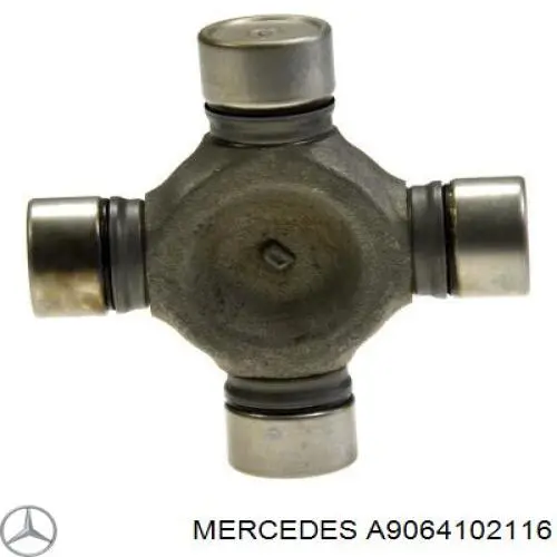 A9064102116 Mercedes Junta universal traseira montada