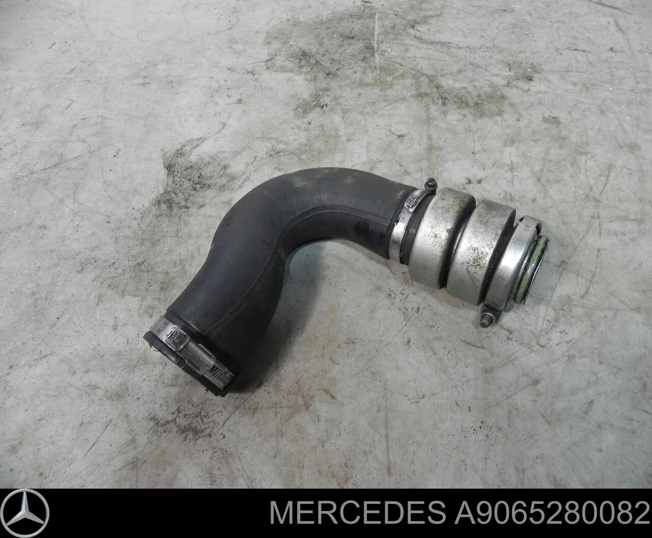 Mangueira (cano derivado) de intercooler Mercedes A9065280082 preço, a partir de 28,21 USD