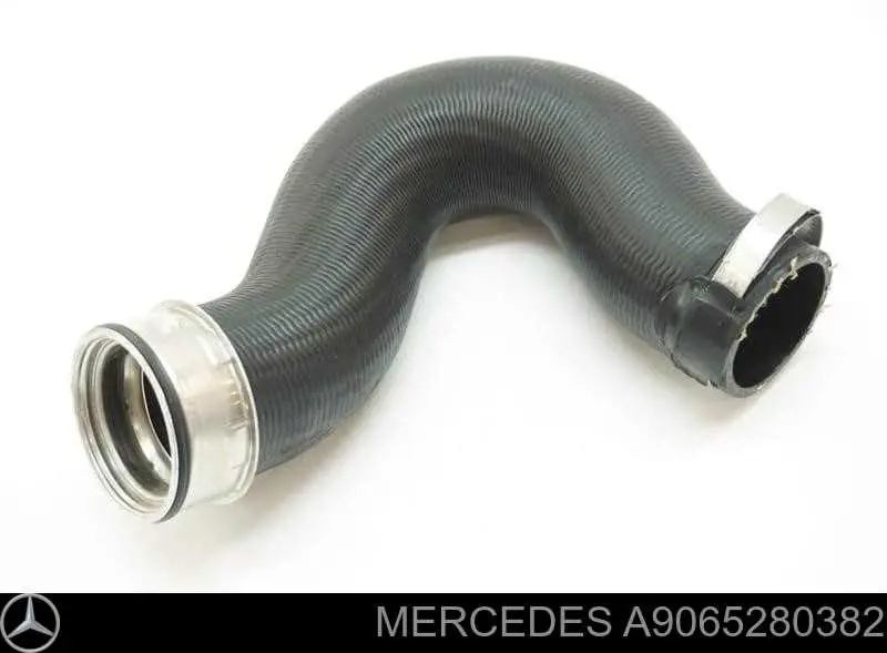 Mangueira (cano derivado) de intercooler Mercedes A9065280382 preço, a partir de 38,49 USD