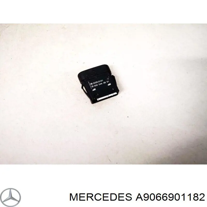  Mercedes 9066901182