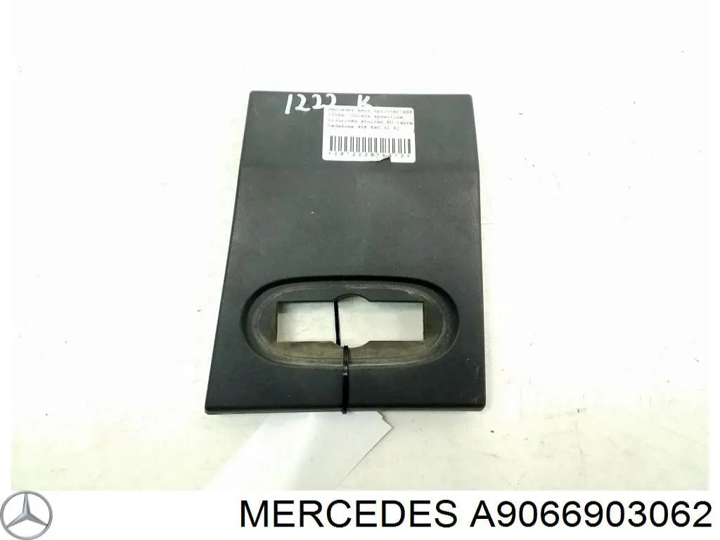 Compre 9066901182 Mercedes Placa sobreposta externa dianteira esquerda de suporte de carroçaria