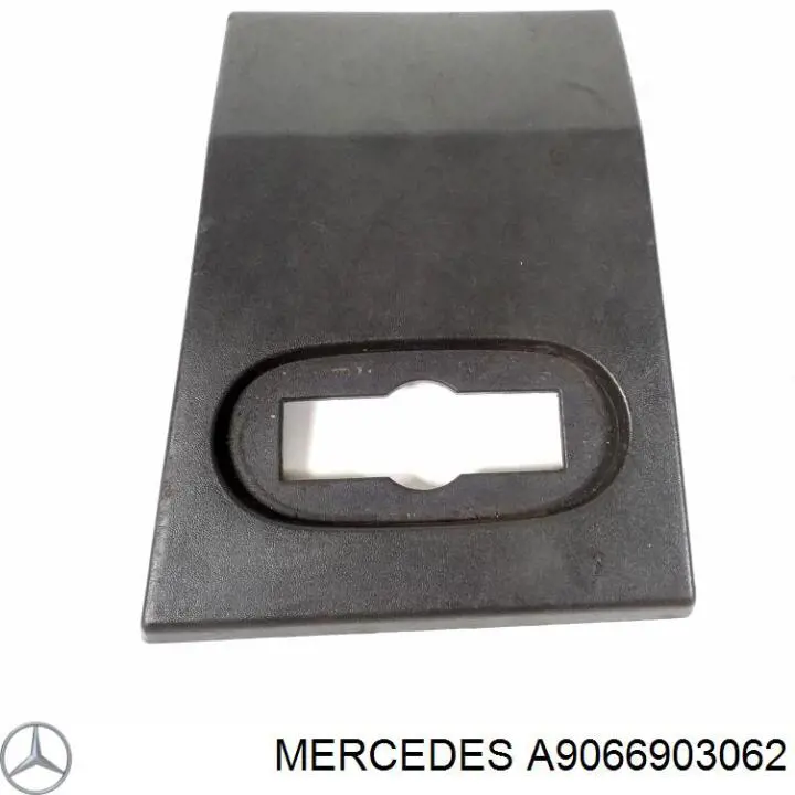Placa sobreposta externa dianteira esquerda de suporte de carroçaria Mercedes 9066901182 preço, a partir de 23,33 USD