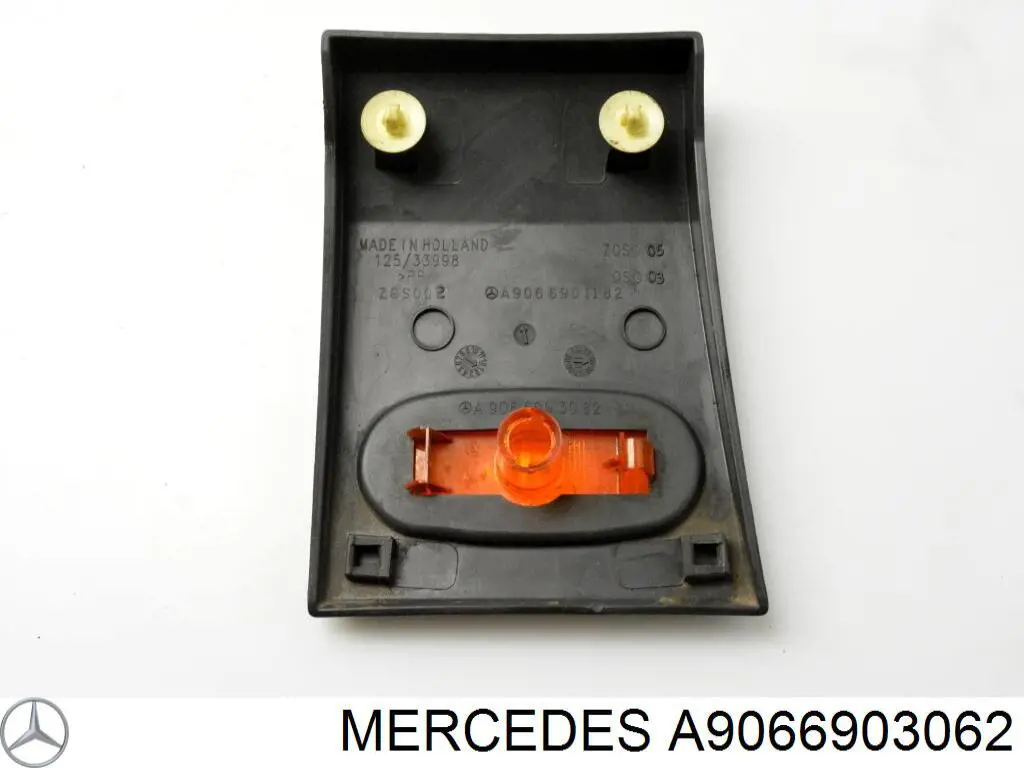 Placa sobreposta externa dianteira esquerda de suporte de carroçaria 9066901182 Mercedes