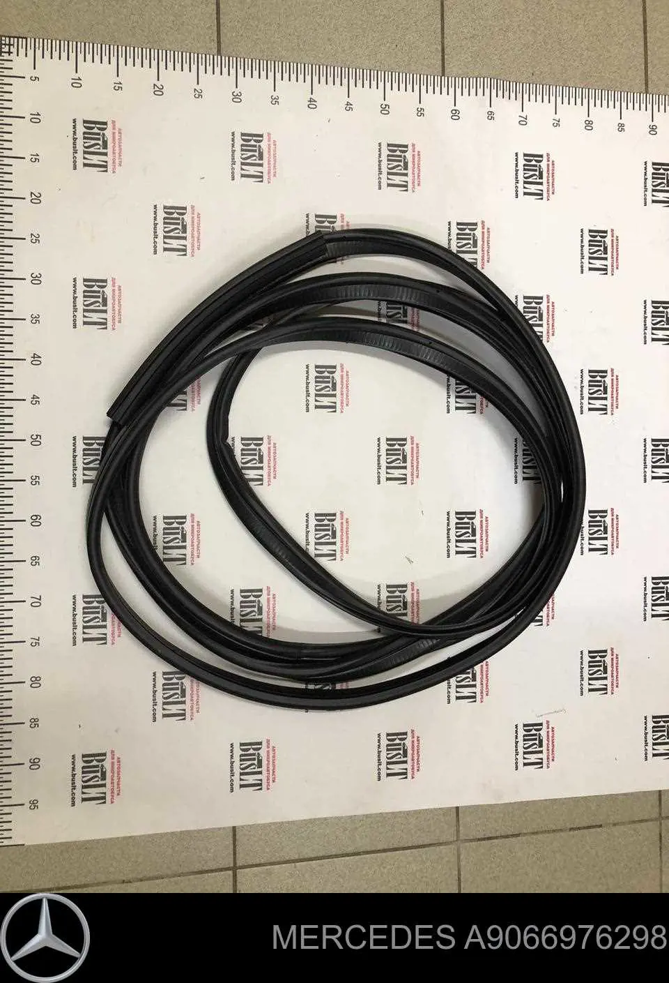 Compactador da porta traseira (na carroçaria) Mercedes 9066976298 preço, a partir de 116,94 USD
