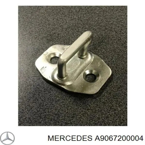 A9067200004 Mercedes Gozno de garra (parte complementar) de fecho da porta dianteira