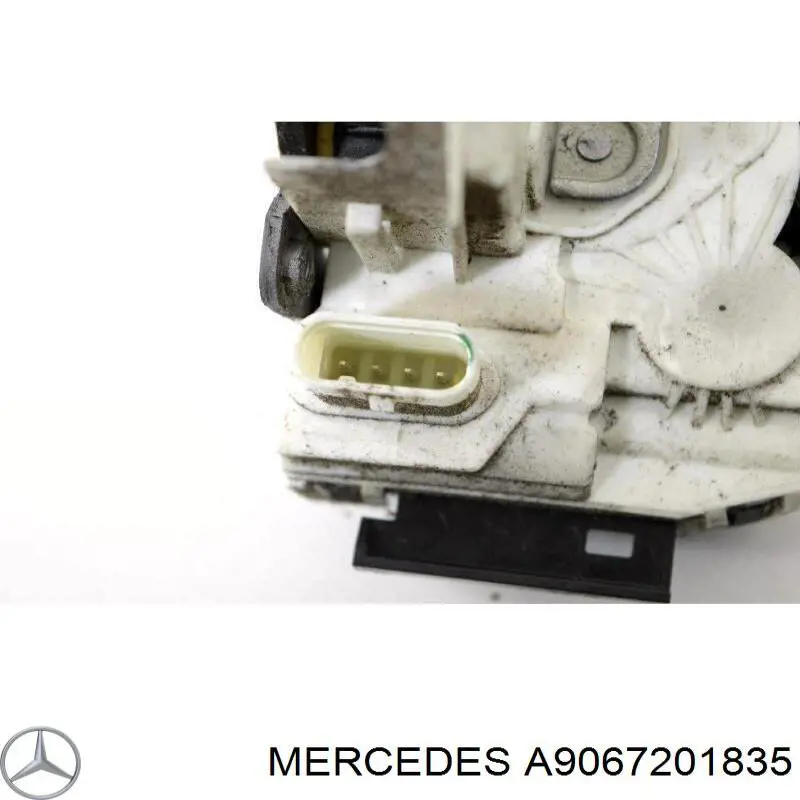 Compre 9067201835 Mercedes Fecho da porta dianteira direita