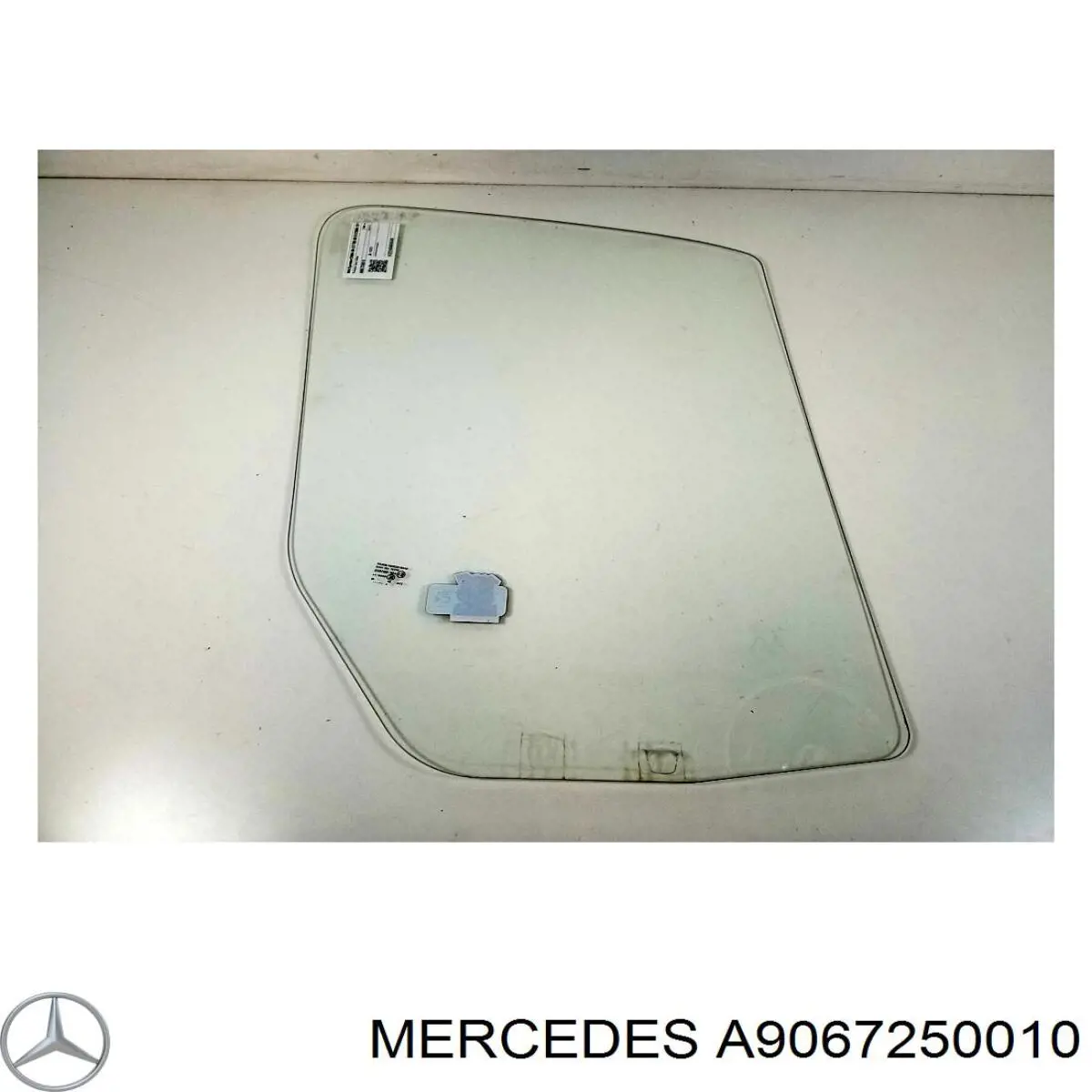 A9067250010 Mercedes Vidro da porta dianteira esquerda