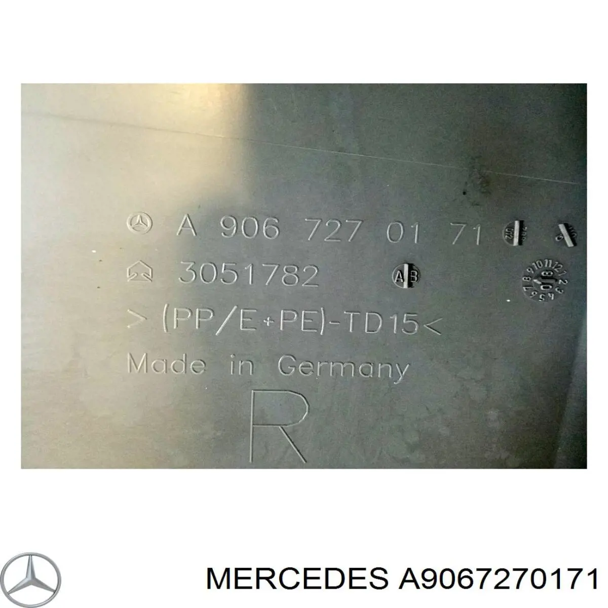 A9067270171 VAG Revestimento (cobrimento) interno da porta dianteira direita