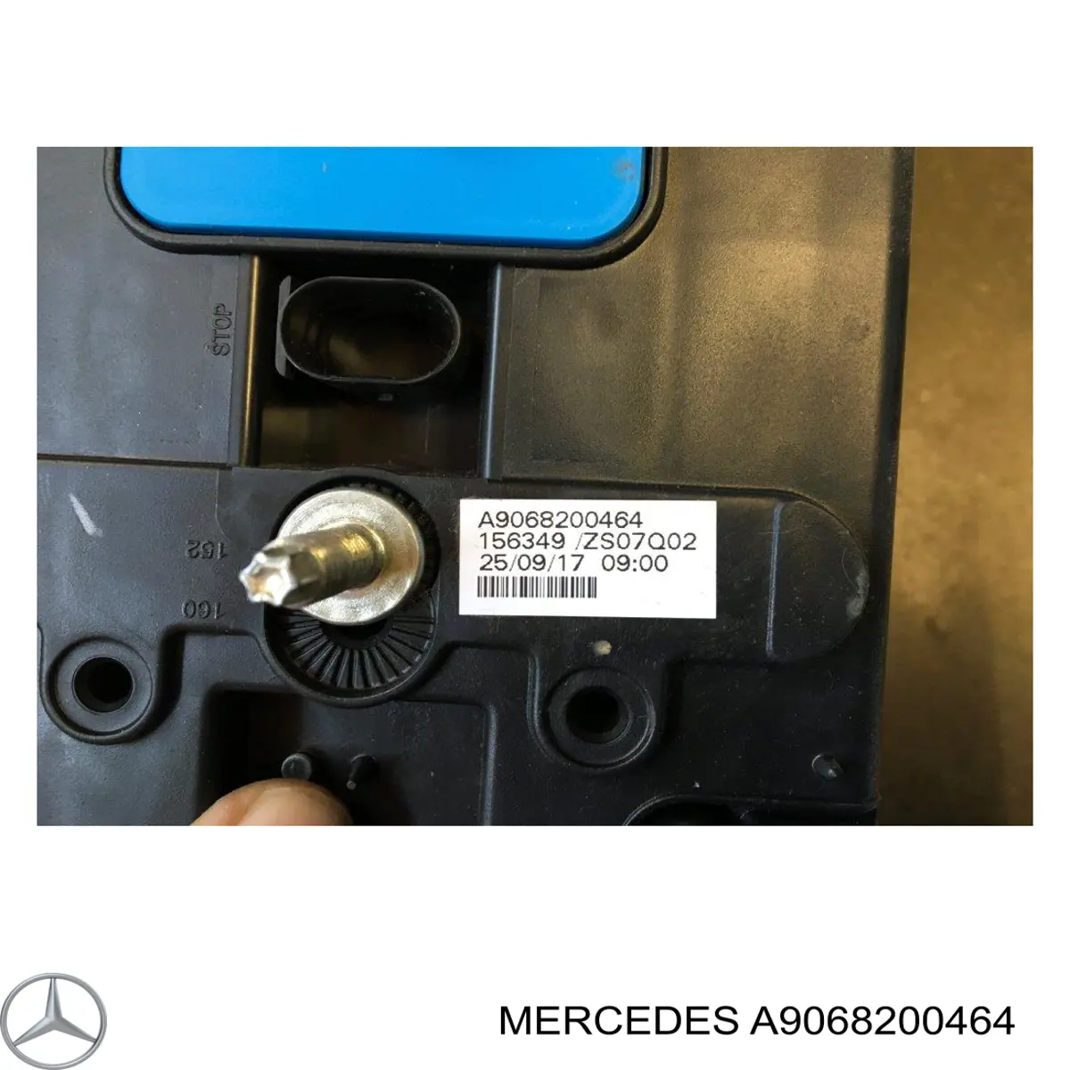 Lanterna traseira esquerda Mercedes A9068200464 preço, a partir de 78,75 USD