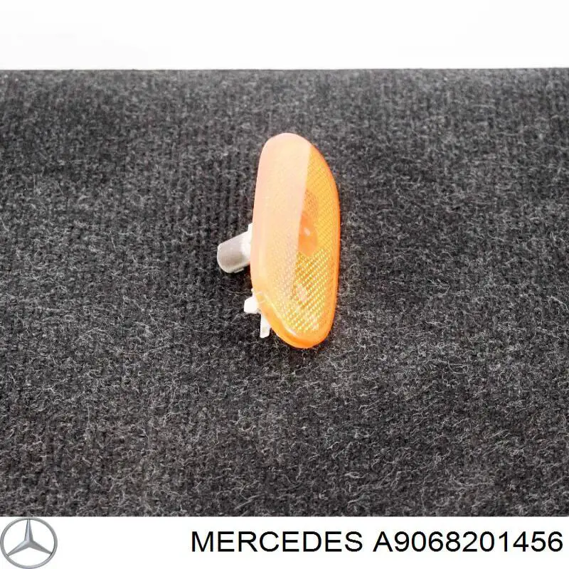 Posição lateral (furgão) Mercedes A9068201456 preço, a partir de 29,16 USD