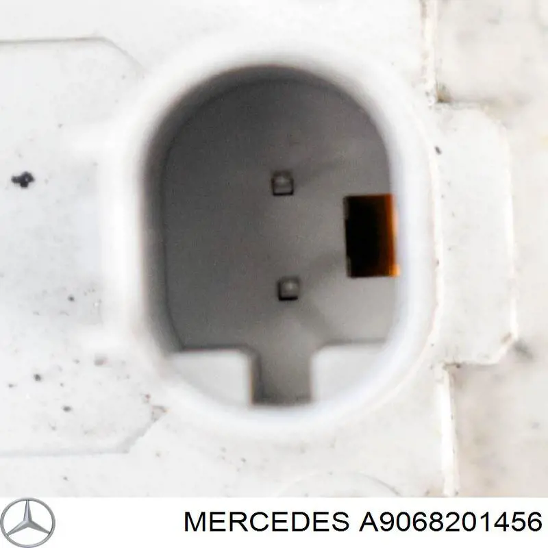 Posição lateral (furgão) Mercedes A9068201456 preço, a partir de 28,64 USD