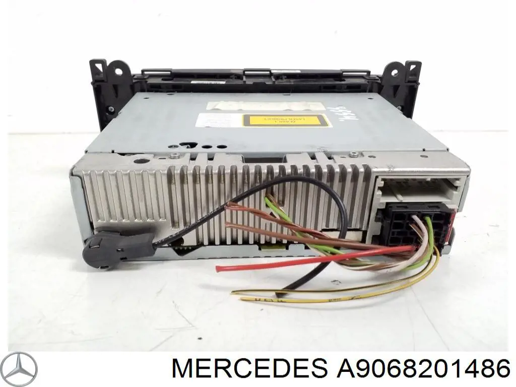A9068201486 Mercedes Aparelhagem de som (rádio AM/FM)
