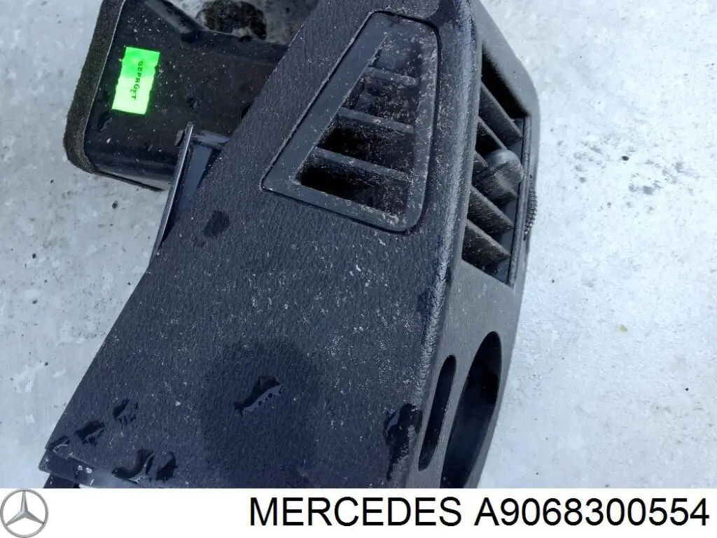 Grelha direita de ventilação de salão no "painel de instrumentos" Mercedes A9068300554 preço, a partir de 42,64 USD