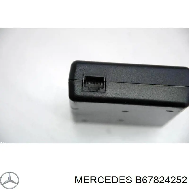 Mercedes B67824252