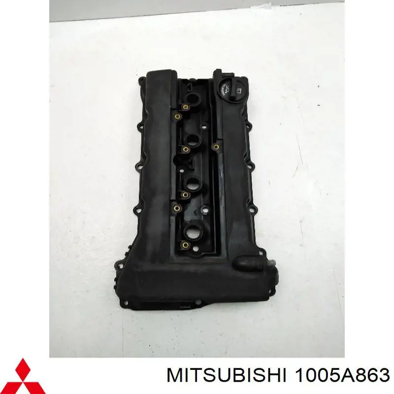 1005A863 Mitsubishi Cabeça de motor (CBC)