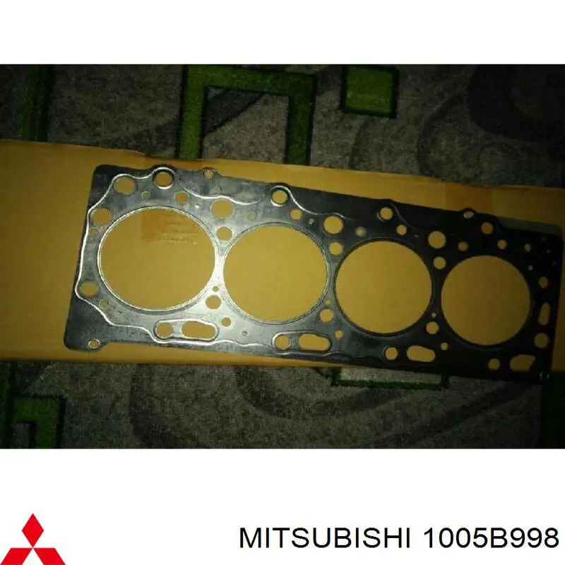 1005B998 Mitsubishi Vedante de cabeça de motor (CBC)