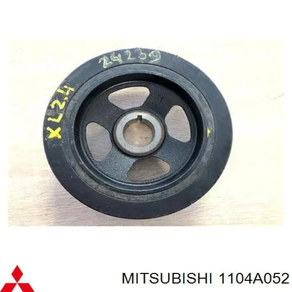 1104A052 Mitsubishi Polia de cambota