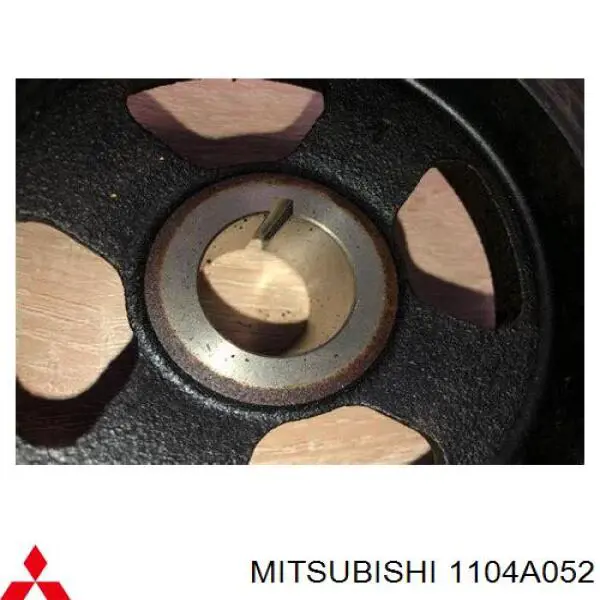 Compre 1104A052 Mitsubishi Polia de cambota