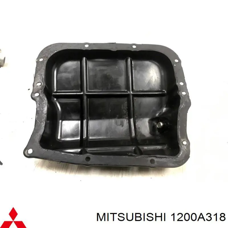 Panela de óleo de cárter do motor, parte inferior Mitsubishi 1200A318 preço, a partir de 71,51 USD