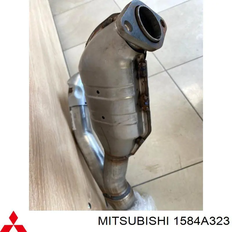 Compre 1584A323 Mitsubishi Convertidor - catalisador