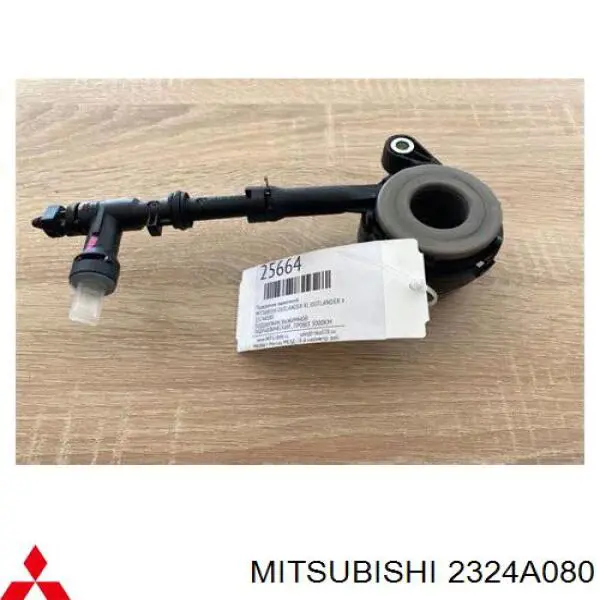 Cilindro de trabalho de embraiagem montado com rolamento de desengate Mitsubishi 2324A080 preço, a partir de 80,81 USD