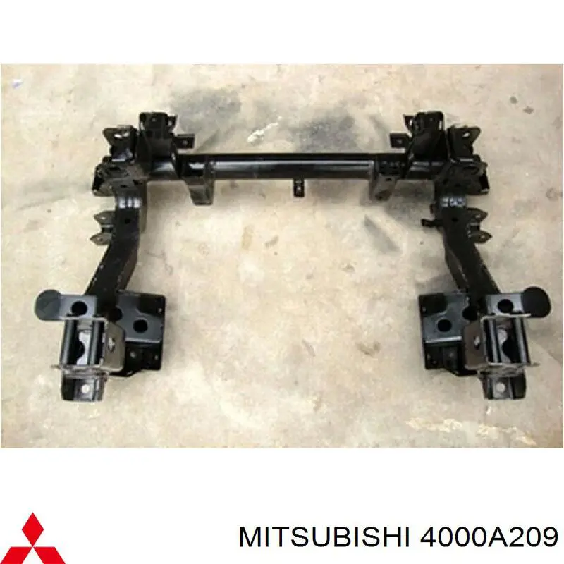 4000A209 Mitsubishi Viga de suspensão dianteira (plataforma veicular) dianteira