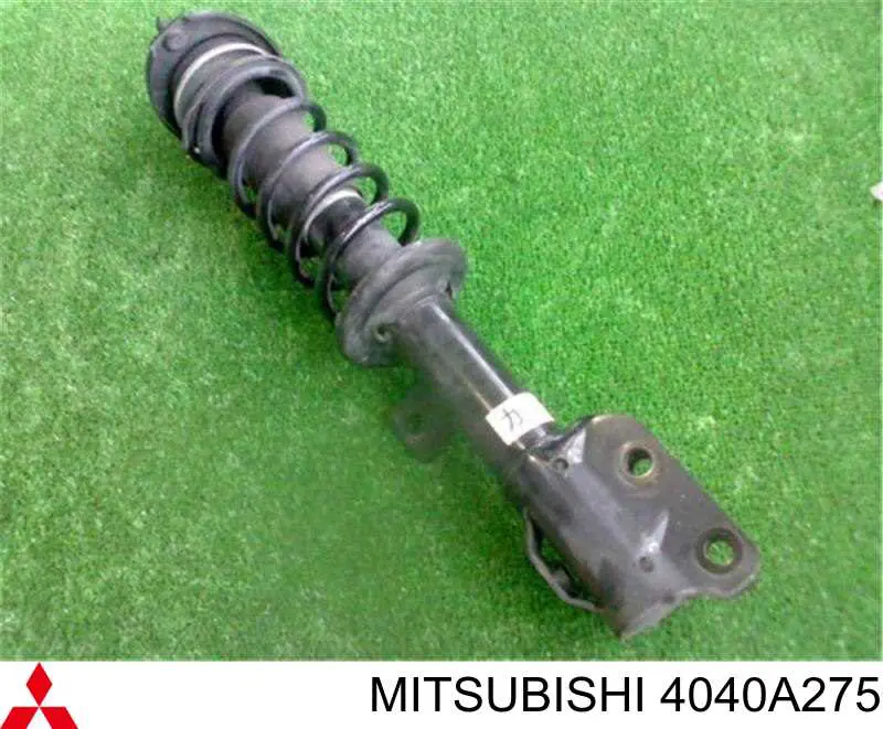 Compre 4040A275 Mitsubishi Bota de proteção de amortecedor dianteiro