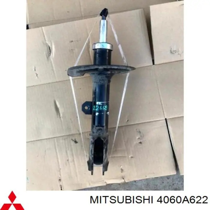 Amortecedor dianteiro direito Mitsubishi 4060A660 preço, a partir de 144,13 USD