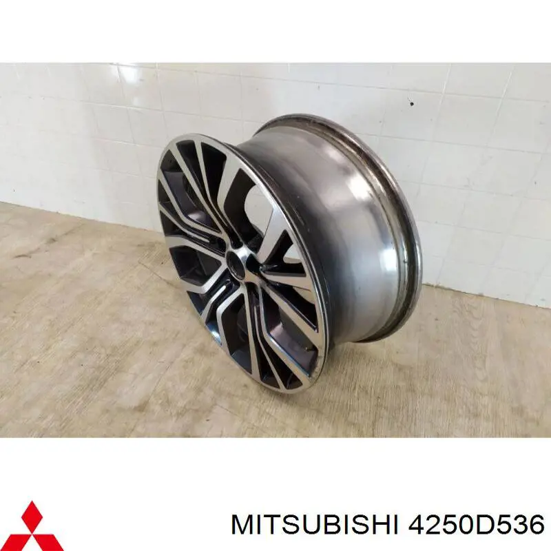 4250D536 Mitsubishi Discos de roda de aleação ligeira (de aleação ligeira, de titânio)