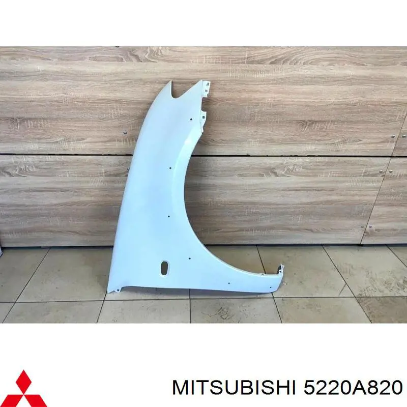 Compre 5220A820 Mitsubishi Pára-lama dianteiro direito
