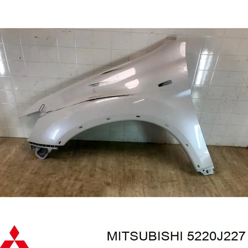 Pára-lama dianteiro esquerdo Mitsubishi 5220J227 preço, a partir de 256,36 USD