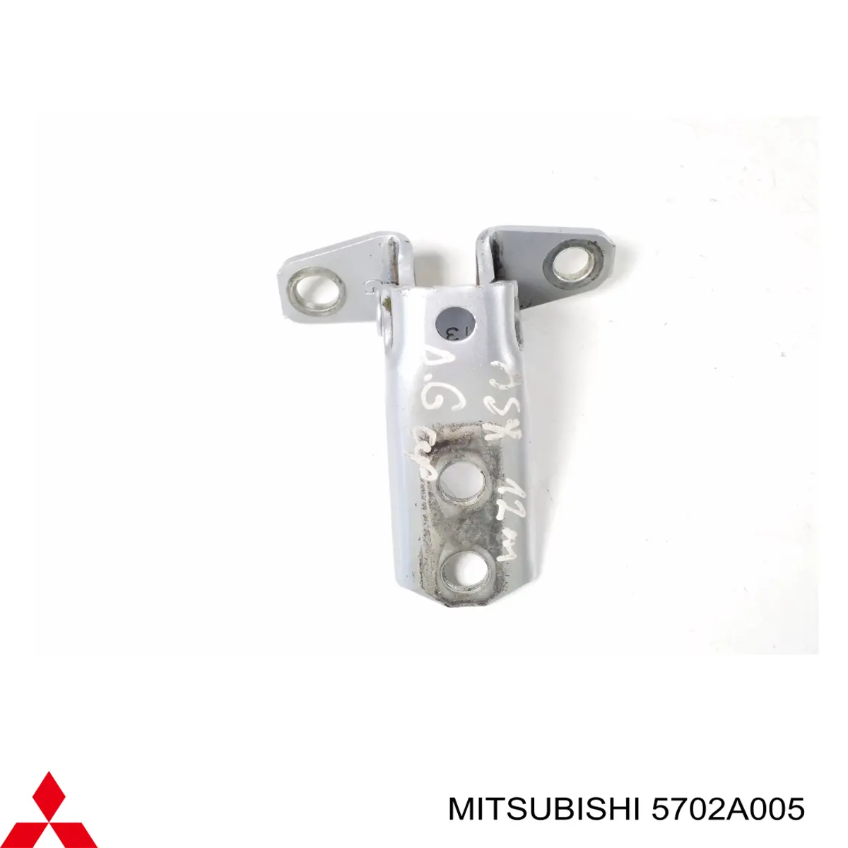 Gozno da porta dianteira direita Mitsubishi 5702A005 preço, a partir de 27,78 USD