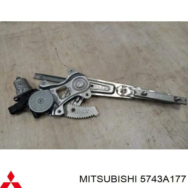 Mecanismo de acionamento de vidro da porta traseira esquerda Mitsubishi 5743A177 preço, a partir de 71,51 USD
