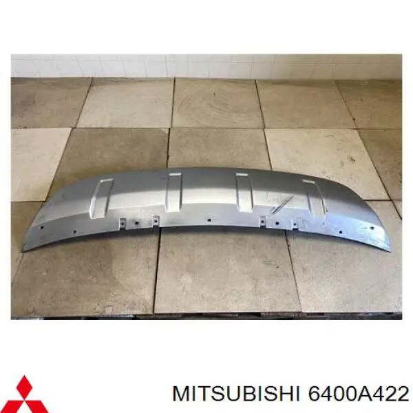 Compre 6400A422 Mitsubishi Placa sobreposta central do pára-choque dianteiro