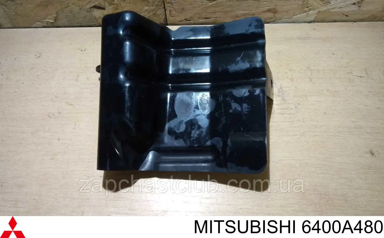 6400A480 Mitsubishi Guia do pára-choque dianteiro direito
