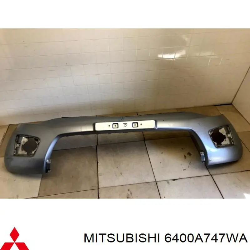6400A747WA Mitsubishi Pára-choque dianteiro