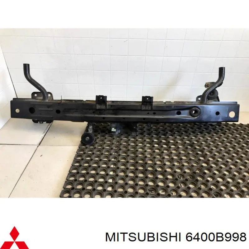 Reforçador do pára-choque dianteiro Mitsubishi 6400B998 preço, a partir de 119,72 USD
