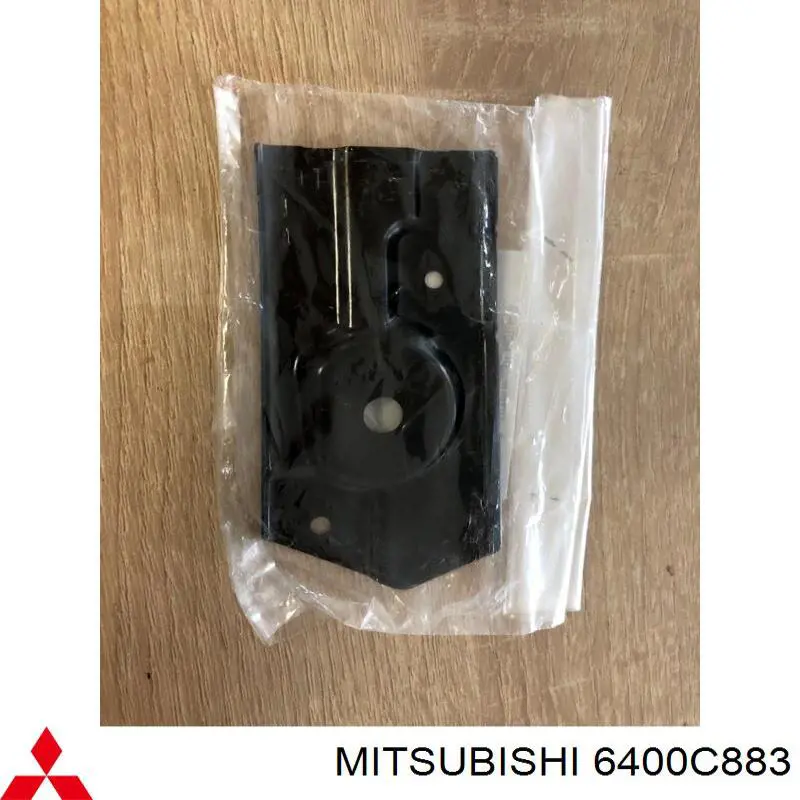 Consola do pára-choque dianteiro esquerdo Mitsubishi 6400C883 preço, a partir de 7,46 USD