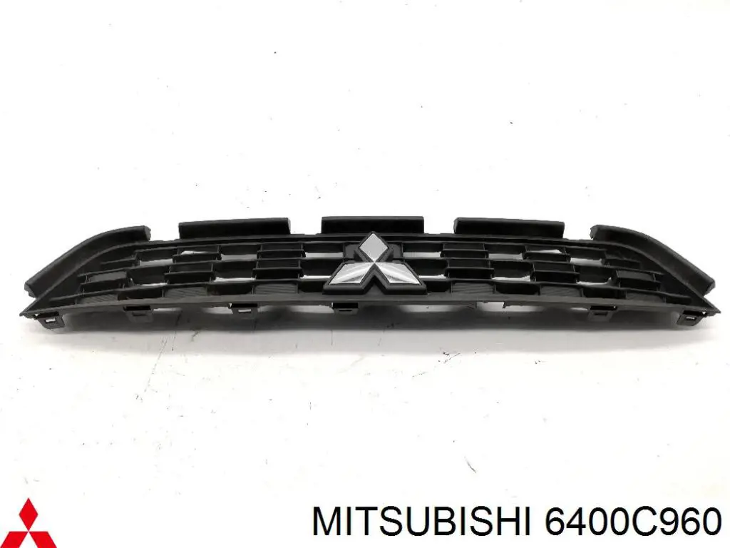 Placa sobreposta (carcaça) de grelha do radiador Mitsubishi 6400C960 preço, a partir de 127,58 USD