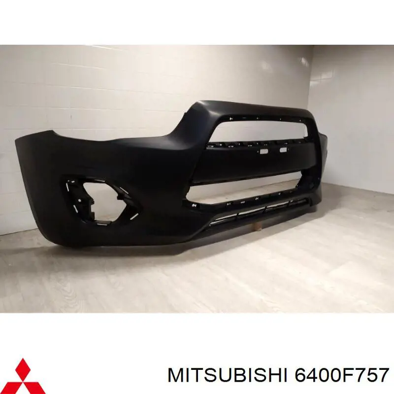 6400F757 Mitsubishi Pára-choque dianteiro