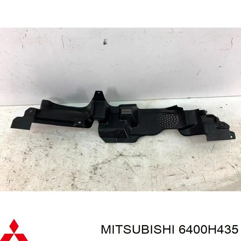 6400H435 Mitsubishi Conduto de ar (defletor) inferior do radiador
