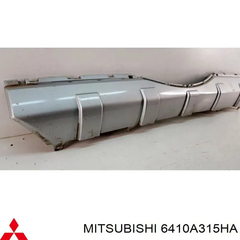 6410A315HA Mitsubishi Pára-choque traseiro, parte central