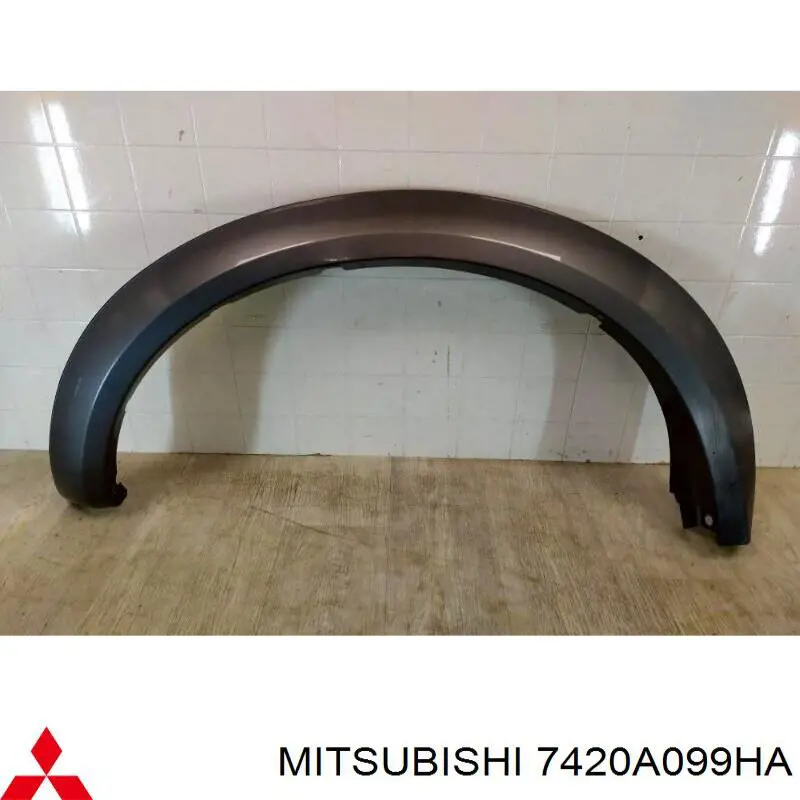 Compre 7420A099HA Mitsubishi Expansor (placa sobreposta) de arco do pára-lama dianteiro esquerdo